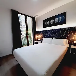Guest house Laia By Gaiarooms, Barcelona